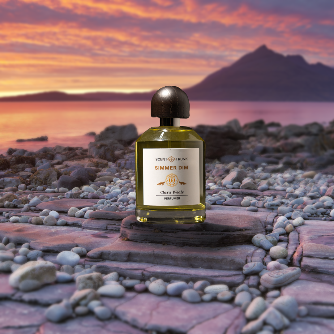 Simmer Dim – Scent Trunk